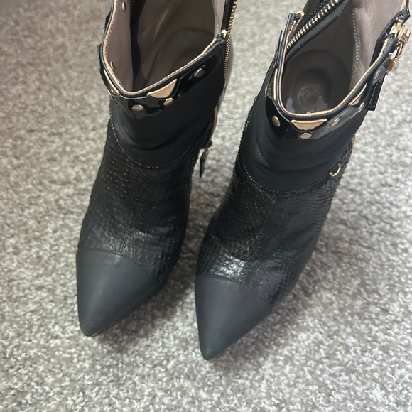 Versace phyton leather boots - Picture 1 of 7